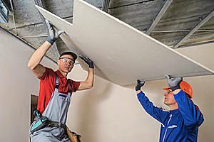 10 Étapes à suivre pour poser un plafond correctement à Beaumont-sur-Grosne